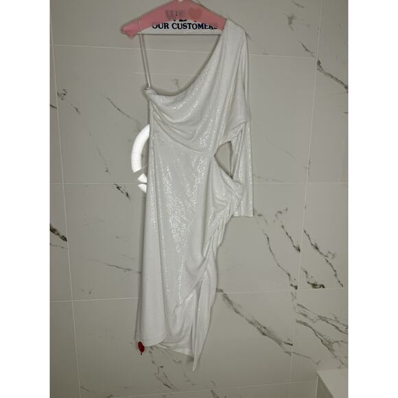 NWT L'AGENCE Christie One-Shoulder Cut-Out Sequin Dress White Sz 10 bridal - Picture 7 of 12
